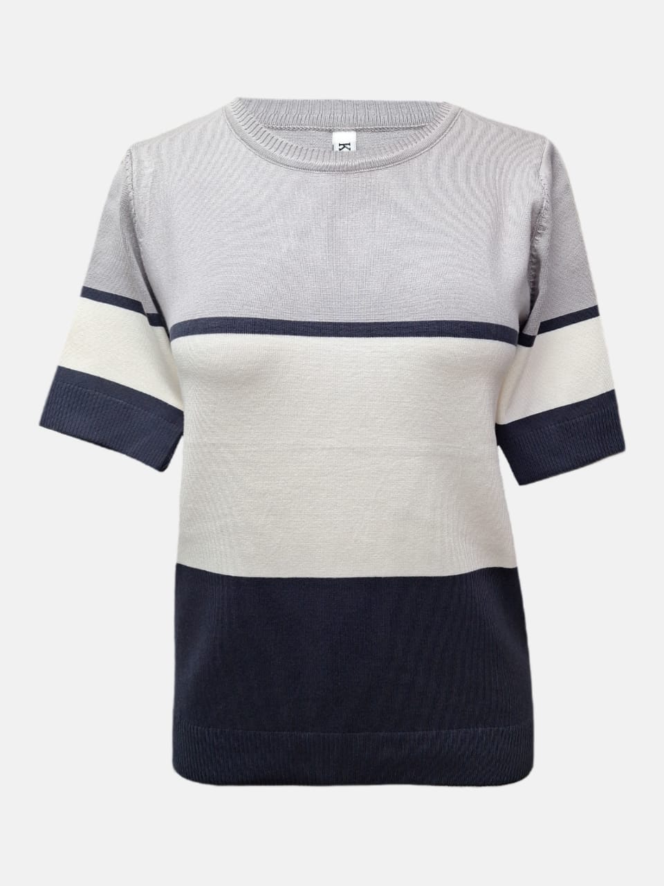 تیشرت زنانه گپ طوسی AV1256