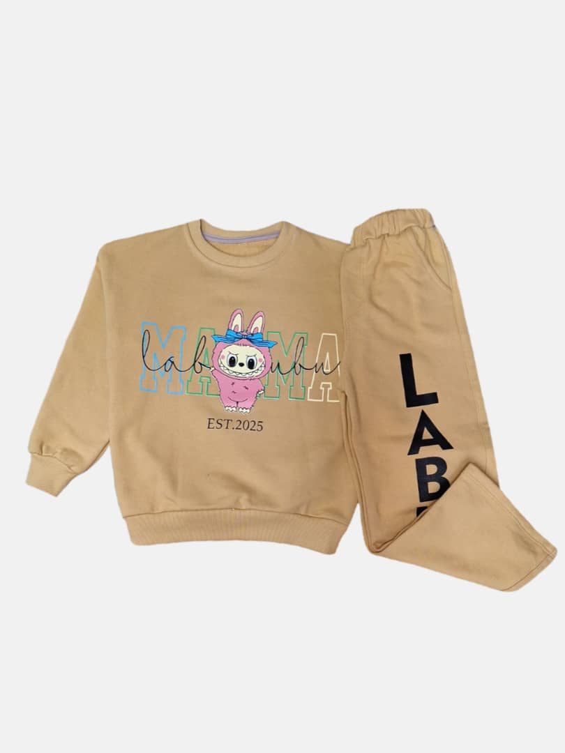 ست دخترانه بلوز شلوار دورس سه نخ لبوبو کرم CT621 سایز50