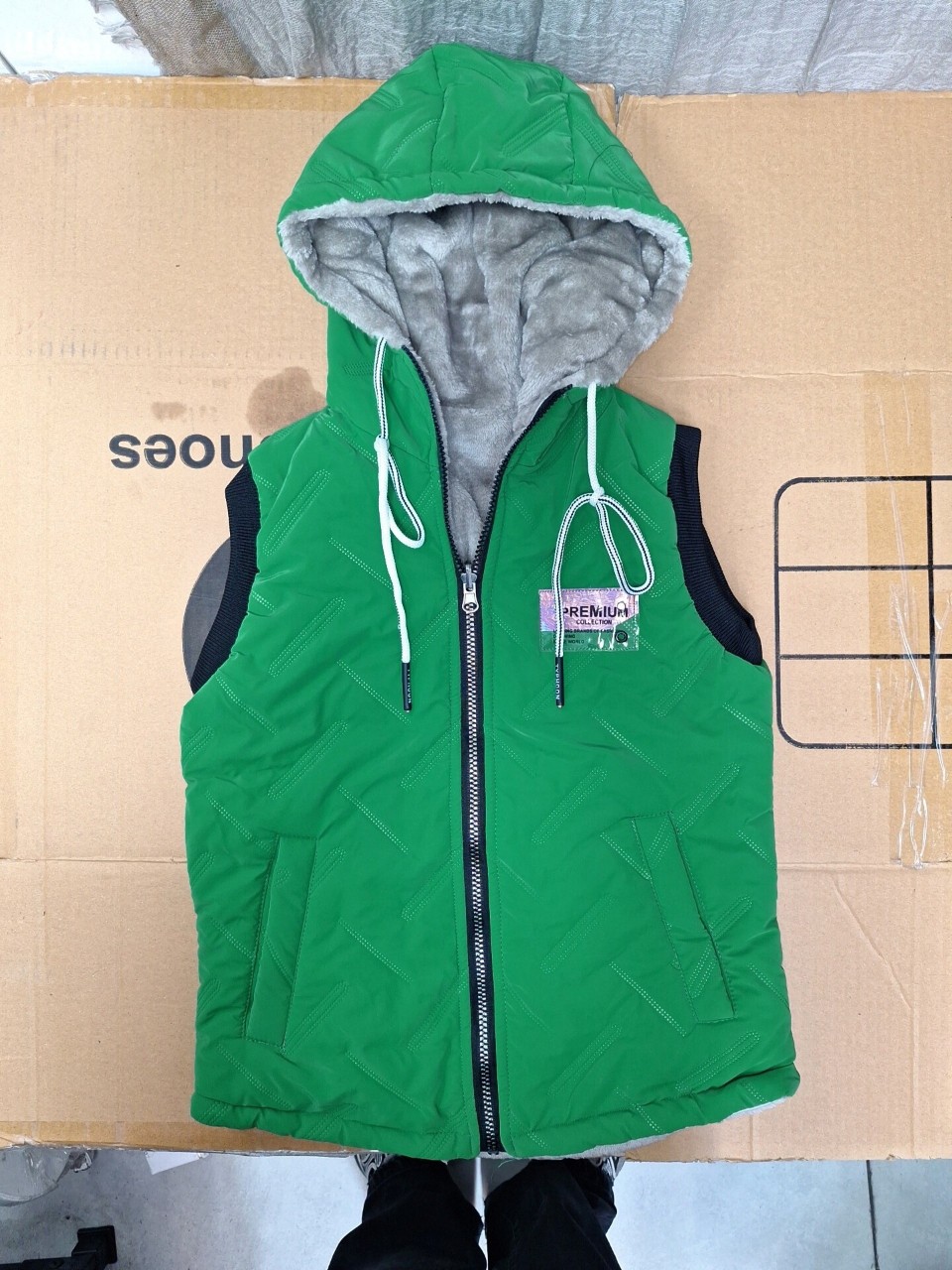 پافر بچگانه دورو خزدار کلاهدار سبز CT سایزS