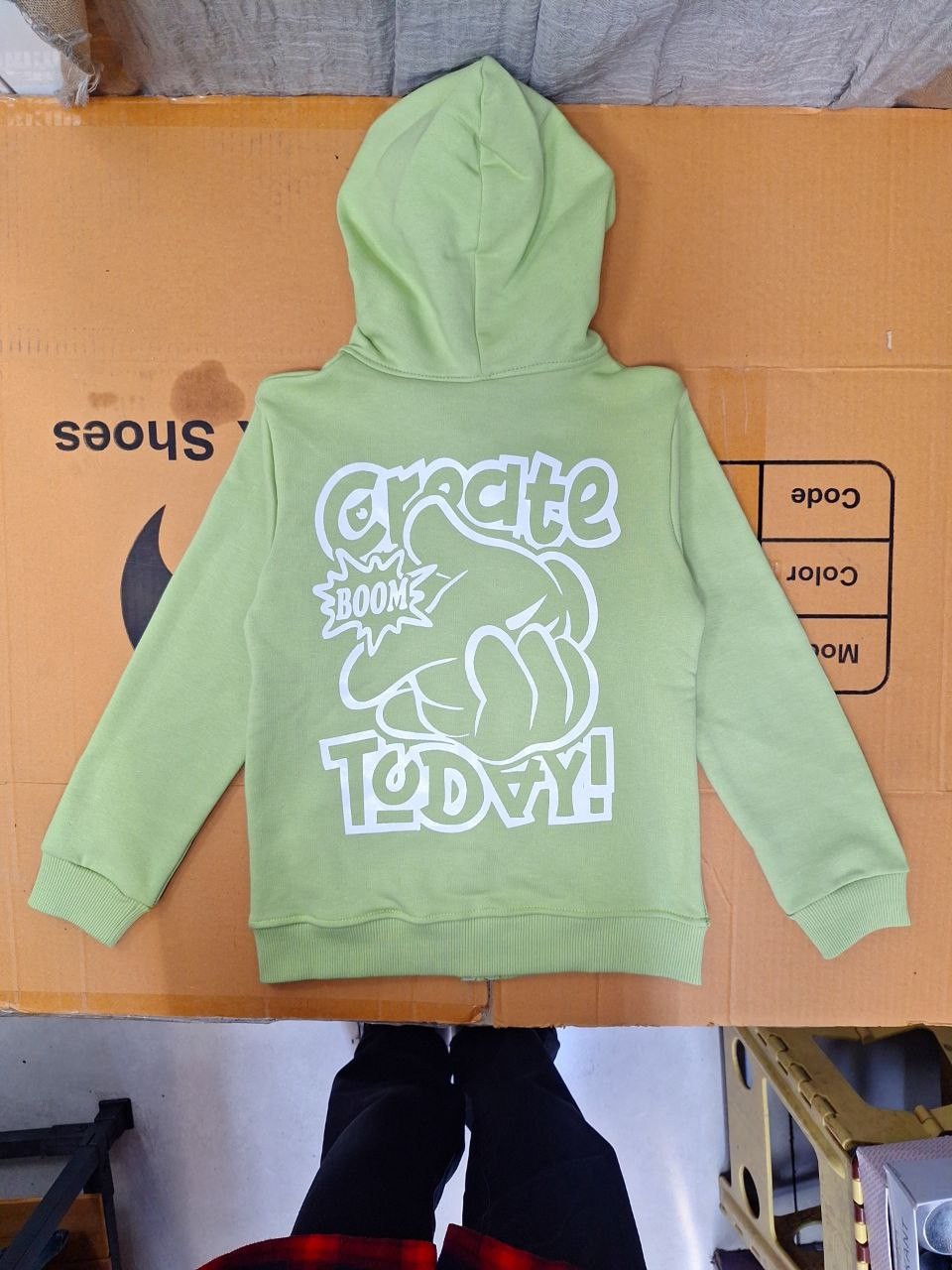 سوئیشرت بچگانه کلاهدار جیبدار دورس پسته ای CT سایز65