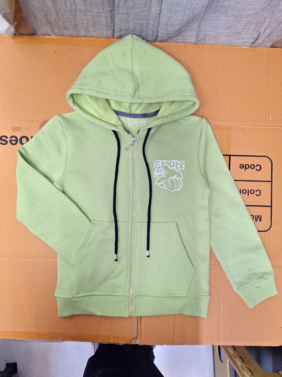 سوئیشرت بچگانه کلاهدار جیبدار دورس پسته ای CT سایز55