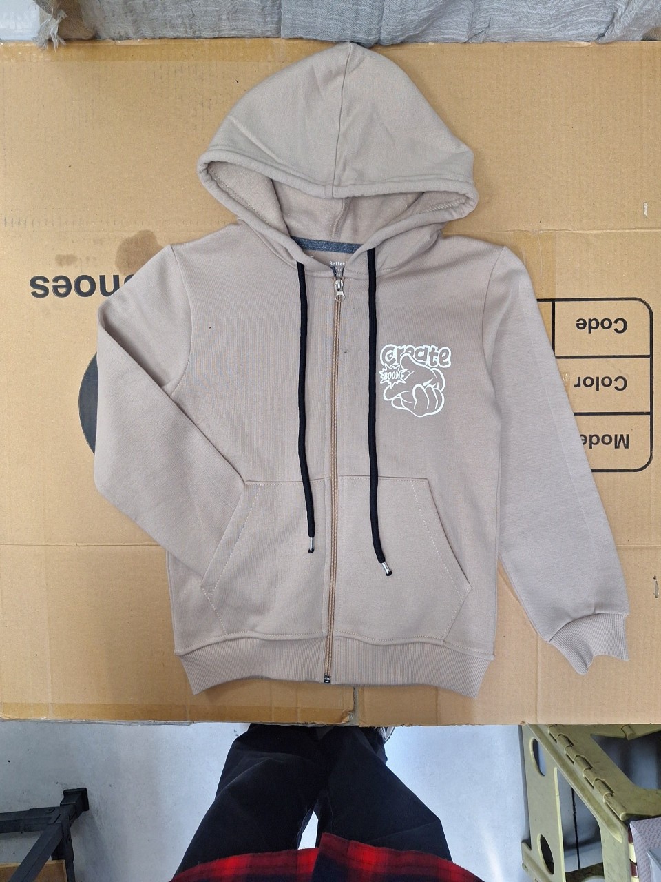 سوئیشرت بچگانه کلاهدار جیبدار دورس کرم CT سایز60