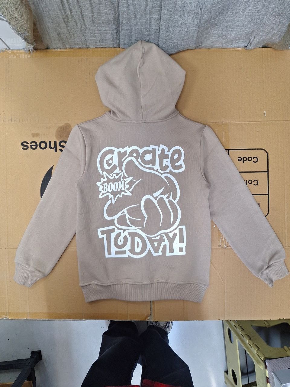 سوئیشرت بچگانه کلاهدار جیبدار دورس کرم CT سایز55