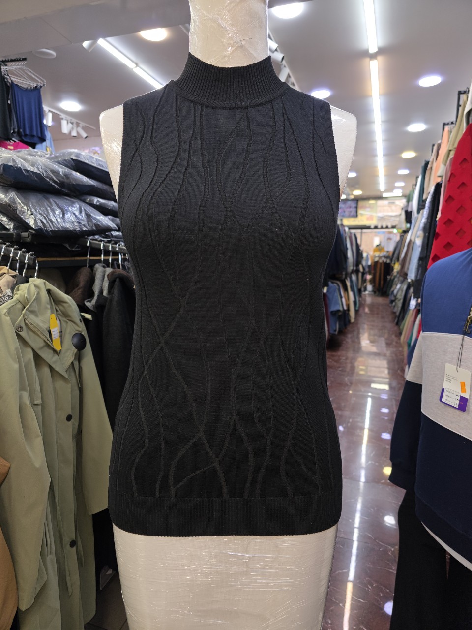 بافت زنانه آستین حلقه جناقی مشکی AV1264