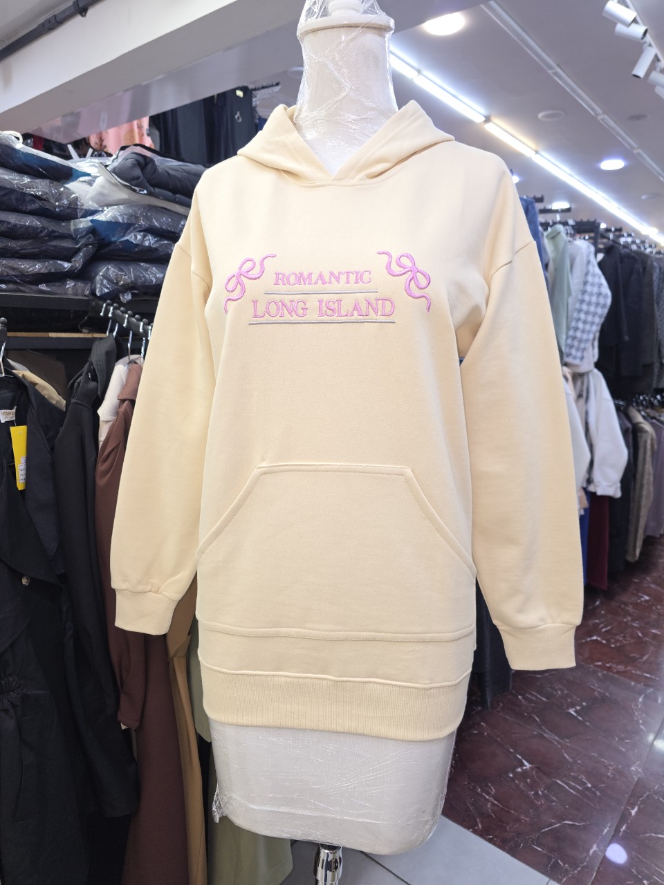 هودی اسپرت جیبدار کلاهدار دورس کرم CT