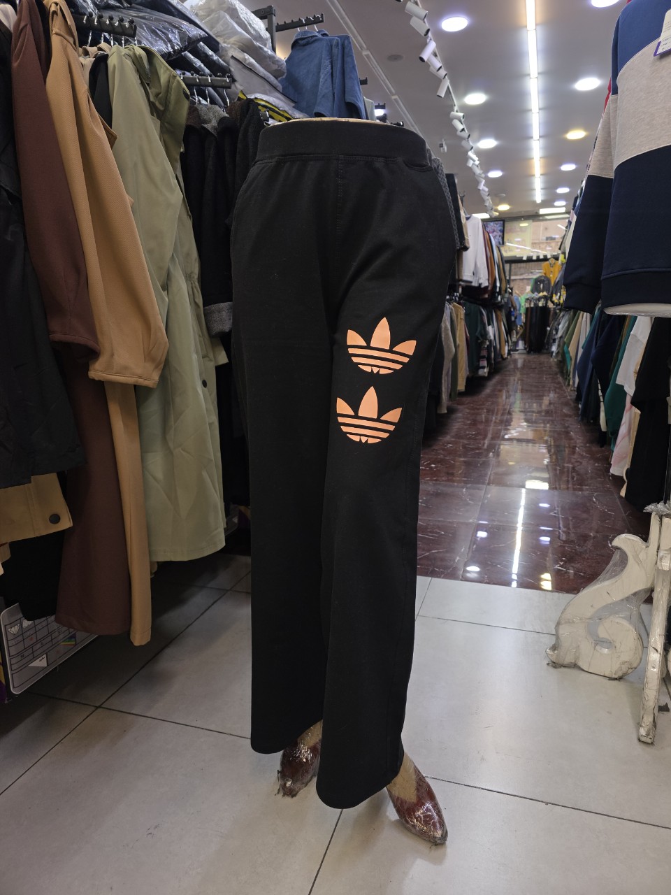 ست زنانه بلوز شلوار دورس چاپی صورتی CT2