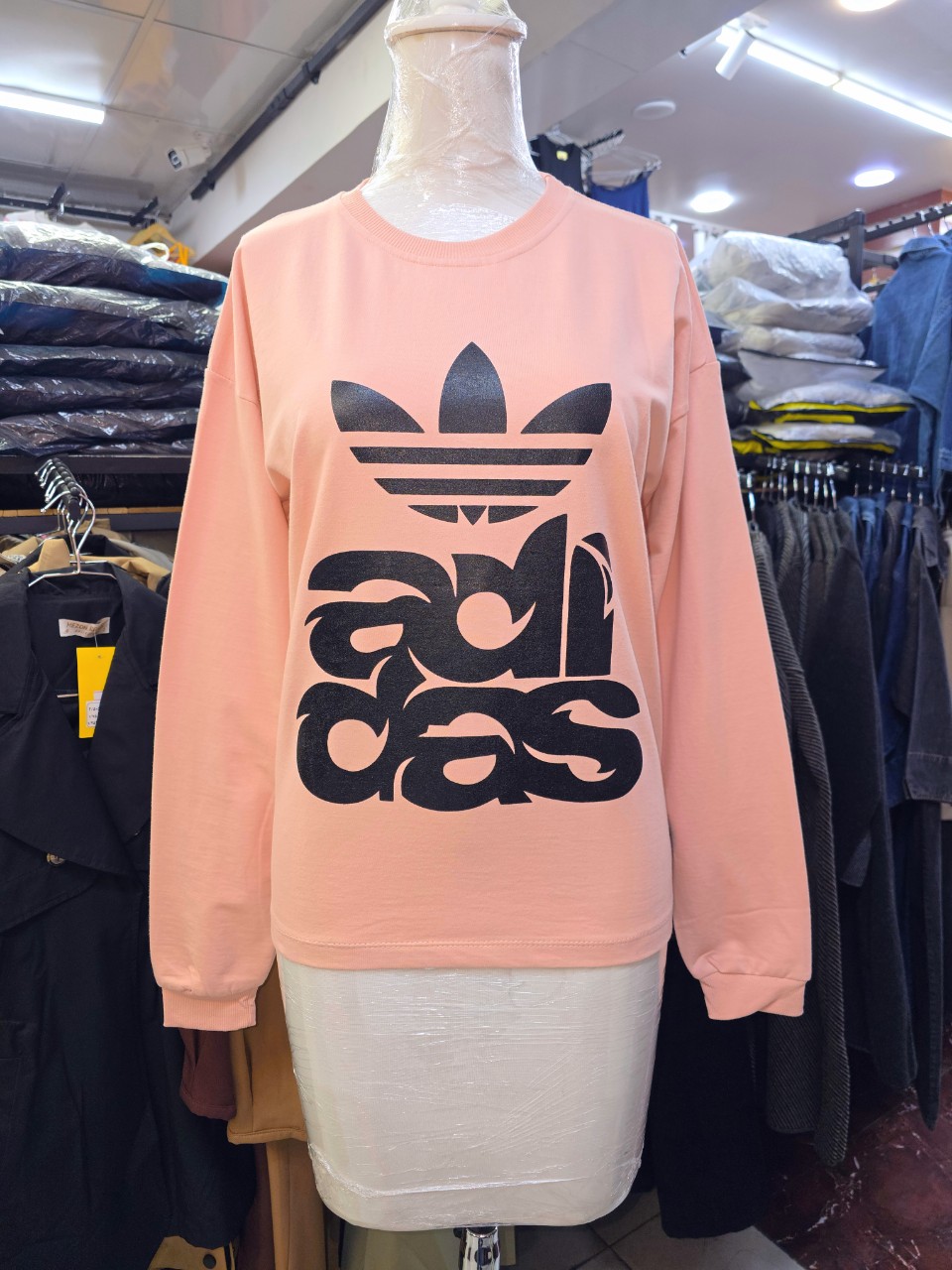 ست زنانه بلوز شلوار دورس چاپی صورتی CT2