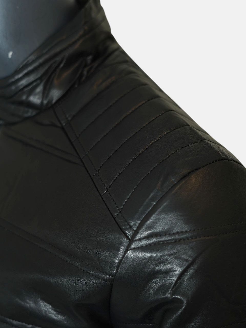 کت مردانه چرم مشکی CN881 سایزXL