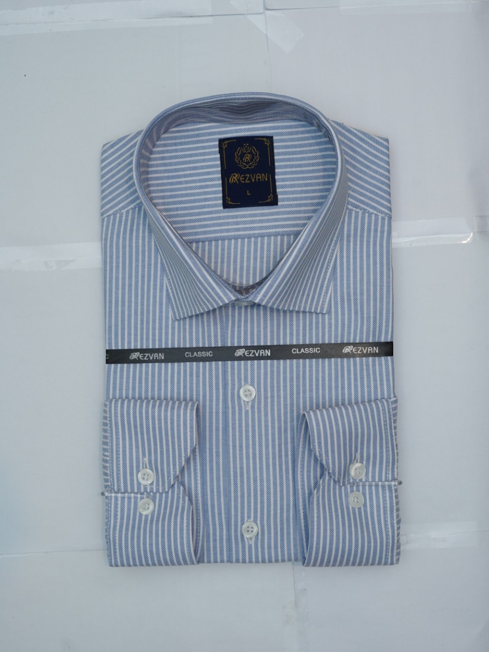 پیراهن مردانه جعبه ای کلاسیک آستین بلند فلورا راه راه آبی CP1 سایزM
