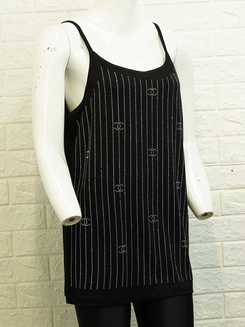 تاپ زنانه بندی ویسکوز سنگکاری مشکی AV415 طرح4